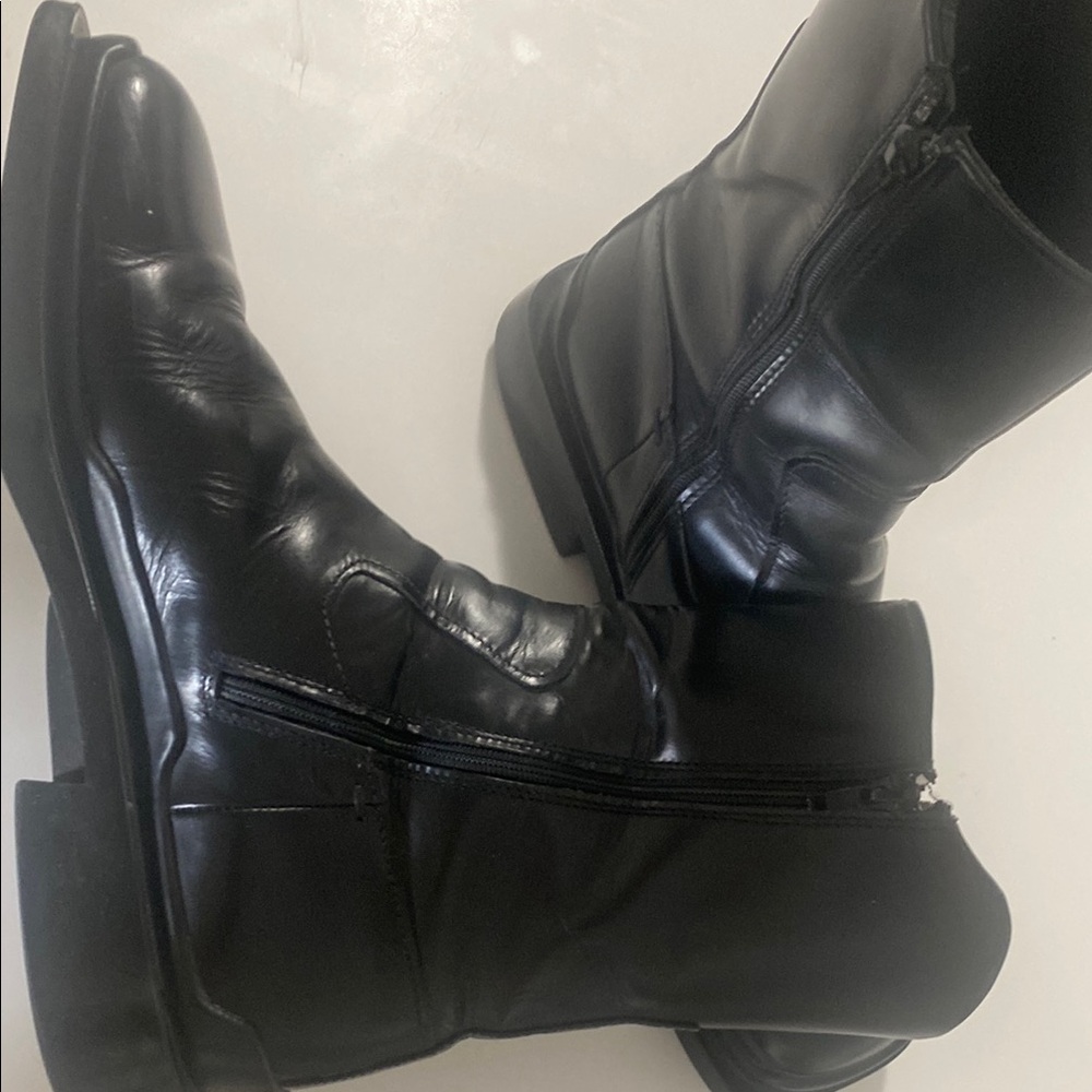 Prada Men's Black Leather Boots Size 7 Retail for $1590 - Picture 11 of 16